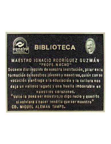 PLACA PARA PROFE HUELLAS